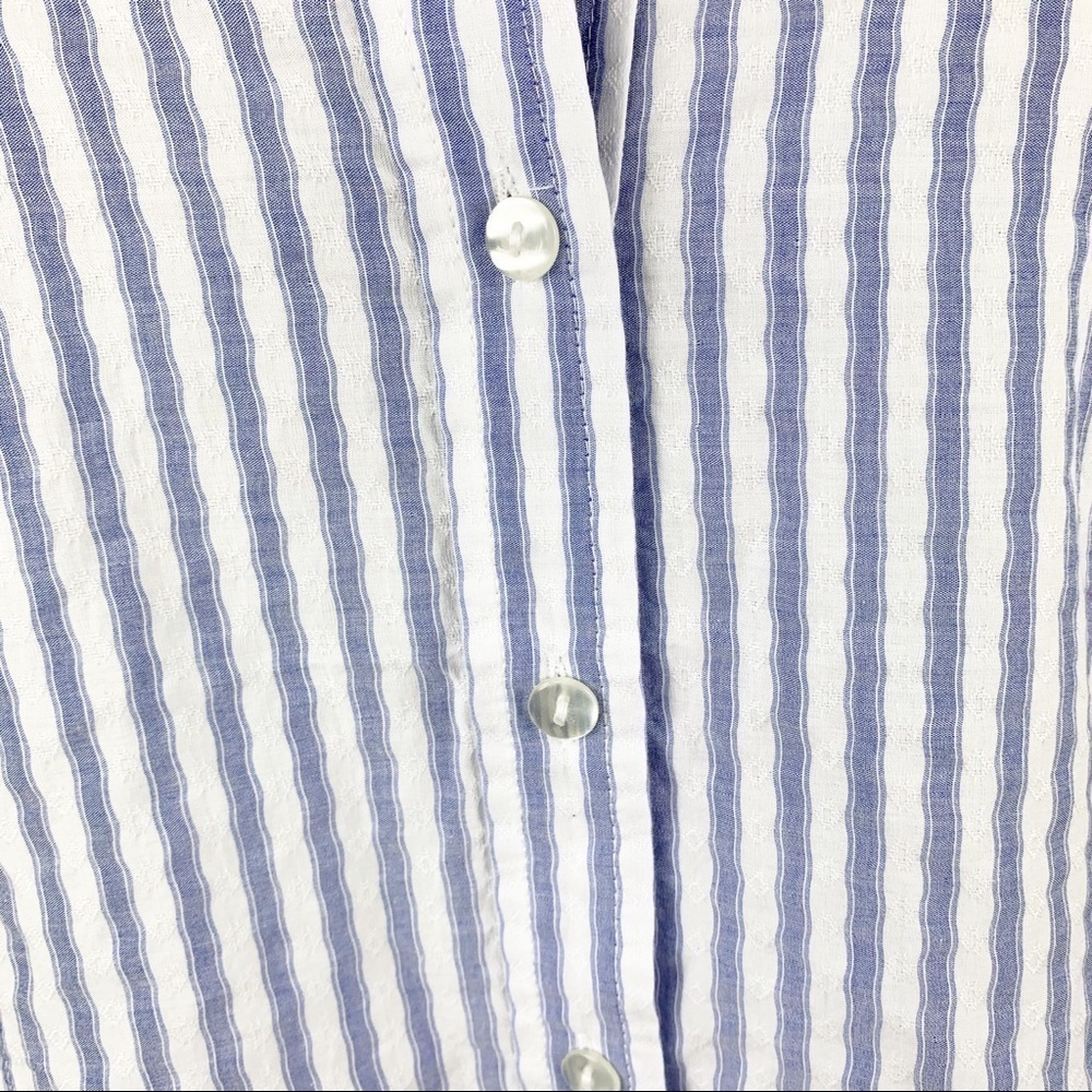 𝅺Chico’s Ladybird Stripe Ellsbury Shirt Button Down White Blue Medium Academia - Picture 8 of 8